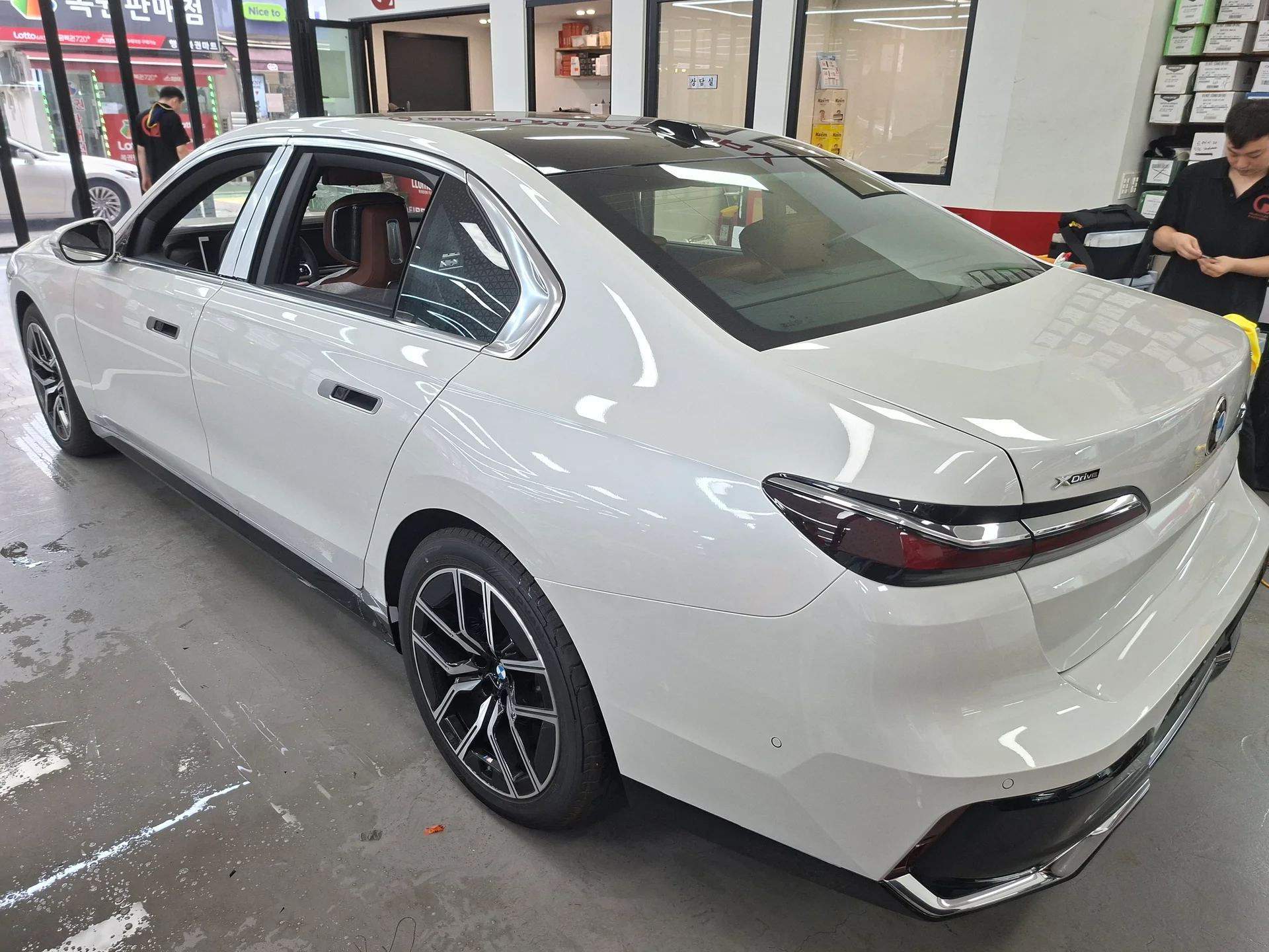 bmw 740i 썬팅 시공 사진 1